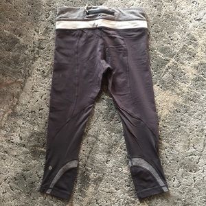 ⚡️FLASH SALE⚡️Lululemon cropped pants